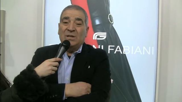 I BIG DELLA CALZATURA CONTRO LA POLITICA: ‘CI HA DIMENTICATO’ смотреть онлайн
