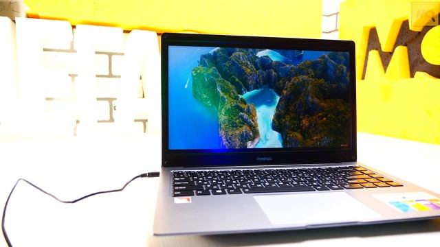 Prestigio SmartBook 141 C4 обзор ноутбука