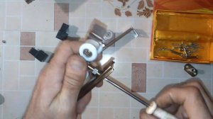 РАЗДВИЖНАЯ(КУПЕ) ДВЕРЬ НА РОЛИКАХ комплект для установки.