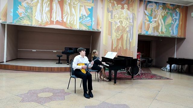 А.Цыганков. Концерт-симфони для балалайки и оркестра, 1 часть "Шабаш" смотреть онлайн