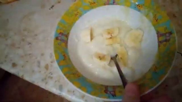 Кушаем перед сном) Наш ужин) Басик и Ульяша смотреть онлайн