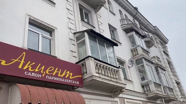 Сталинский дом с фонтаном во дворе (украшения фасада) смотреть онлайн