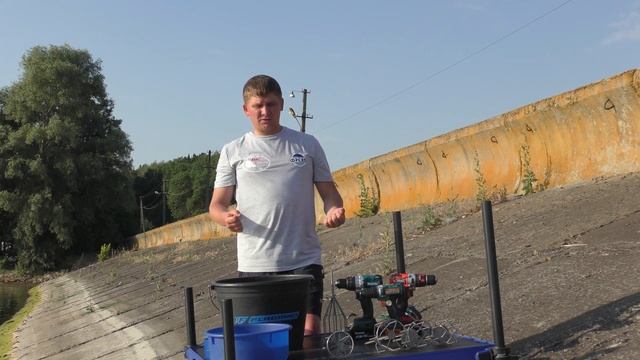 Выбор шуруповерта и венчика для замеса прикормки смотреть онлайн