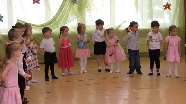 8 Марта Гномики 2018 смотреть онлайн