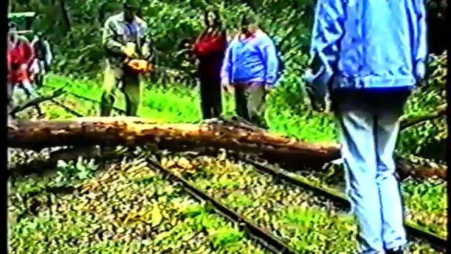 Lenti 1996 az első keskenynyomközű videofelvétel, még VHS Panasonic M10-es kamerával. смотреть онлайн