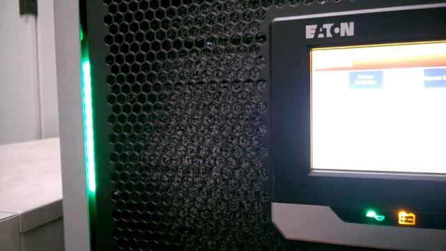 Eaton 93PS UPS Szünetmentes Tápegység Teszt