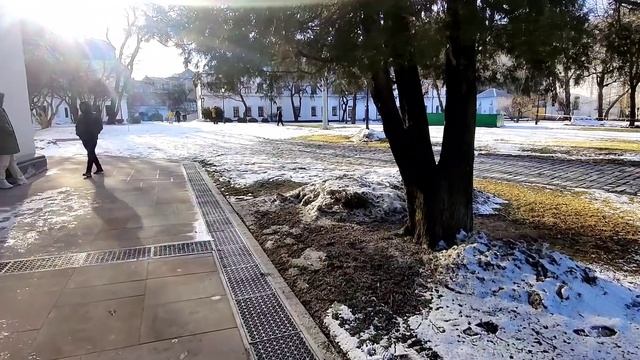Упал крест с собора в Киеве.Пожалела , что зашла смотреть онлайн