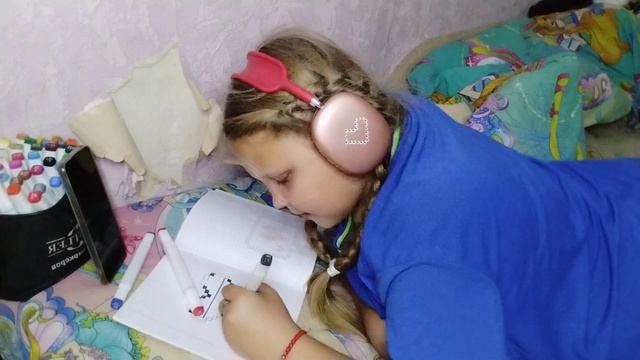 Рисуем по клеточкам Россию? смотреть онлайн