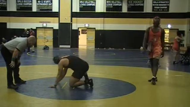 Joe Luna (Central) vs Tayron Brooks (Agawam) 20160123 смотреть онлайн