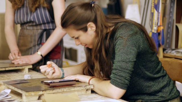 London Fine Art Studios : An Insight смотреть онлайн