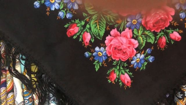 Скидки!!! Платки 89/89, с шерстяной бахромой! смотреть онлайн