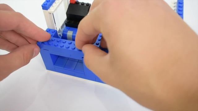 How to Build a LEGO Oreo Machine смотреть онлайн