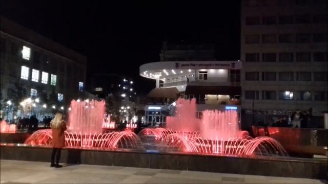 Город Саратов / Вечерняя прогулка / Проспект Кирова и Музыкальный фонтан от #Сельскиезарисовки смотреть онлайн