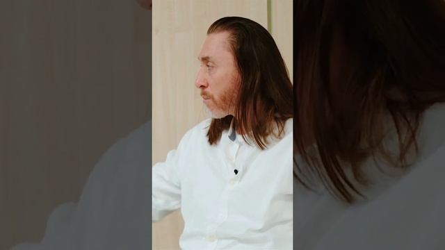 ?️ КОРОТКАЯ И ОТКРОВЕННАЯ ОДЕЖДА НЕ РЕКОМЕНДУЕТСЯ? #shorts смотреть онлайн