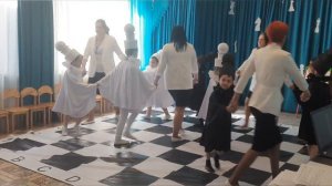 танец " 64 клетки" Шахматный флешмоб