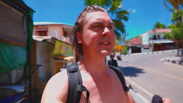 Exploring near Komodo in Indonesia, Labuan Bajo #indonesia #travel #travelvlog #mukbang #komodo #fi смотреть онлайн
