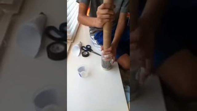 How to make maracas with recycle material смотреть онлайн