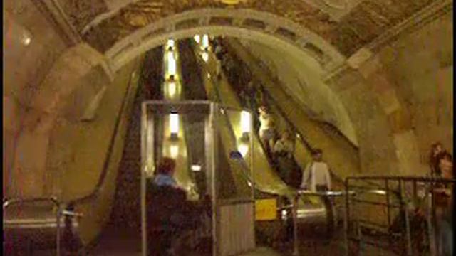 Moscow Metro PICT4930.MOV смотреть онлайн
