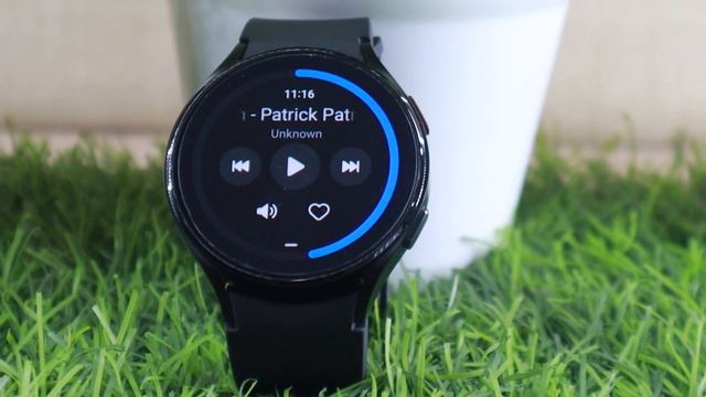Amazfit T Rex 2 VS Samsung Galaxy Watch 4 Comparison: Worthy Alternative To Wear OS?🤨 смотреть онлайн