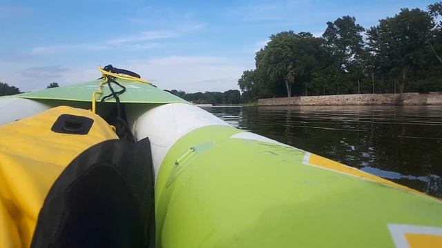 100. Retour vers la marina du parc des chênes, bataille contre les vagues, le courant et les remous смотреть онлайн