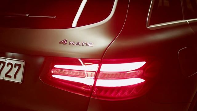 Mercedes-Benz GLC 250d 4MATIC - Driving Video City | AutoMotoTV