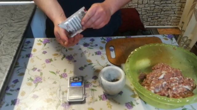 Краковская колбаса в духовке. Готовим вкусно. Едим дома. смотреть онлайн