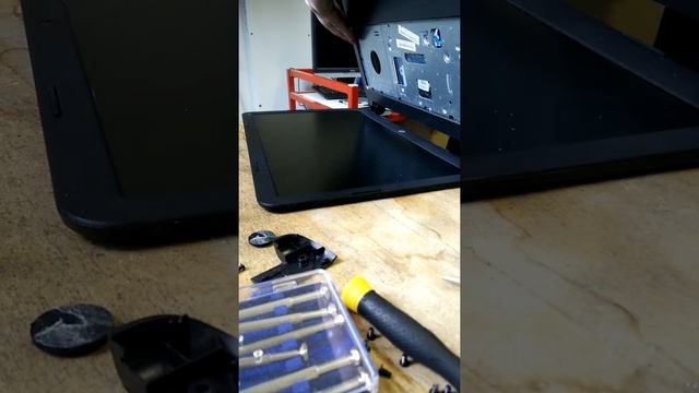 HP 250 G3 Laptop PSU Swap смотреть онлайн
