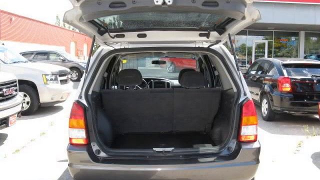 2003 Mazda Tribute LX-V6 4x4 смотреть онлайн