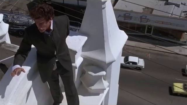 Lethal Weapon - Jump Scene
