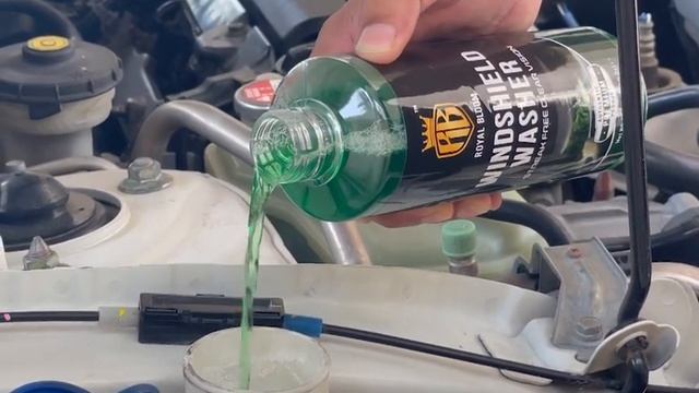 Windshield Washer| Car Care | Car Detailing | Motor Inside | смотреть онлайн