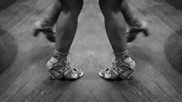 Soft Shoe Shuffle With the World Bar Jazz Orchestra! смотреть онлайн