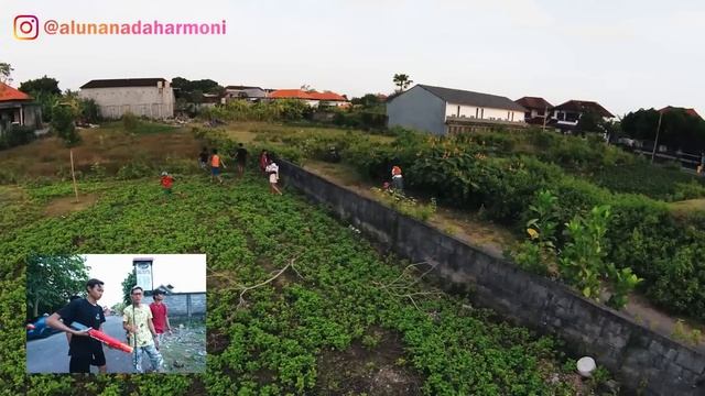 DRONE MEREKAM ADA BADUT IT DI BELAKANG RUMAH KITA!! GAWAT SEREEEM BANGET!!