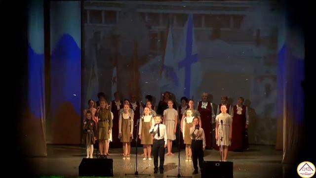 "Служить России" - Вокальный ансамбль "Ух ты" смотреть онлайн