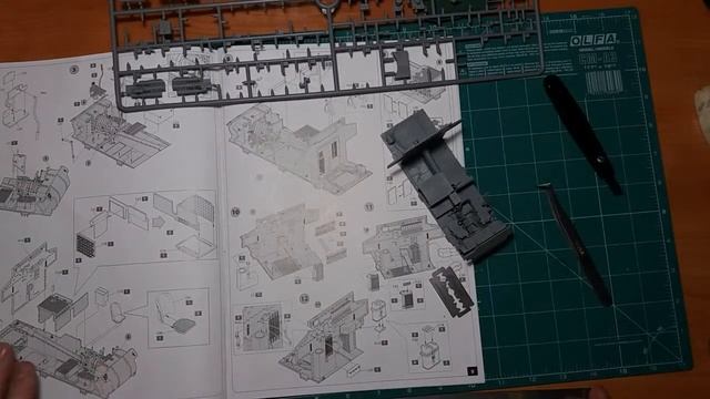Сборка модели танка М3 "Ли" в масштабе 1:35. Часть 4 смотреть онлайн