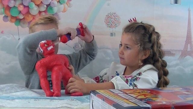 ОРИГИНАЛ!Стретч Армстронг обзор Vac Man ORIGINAL Stretch Armstrong