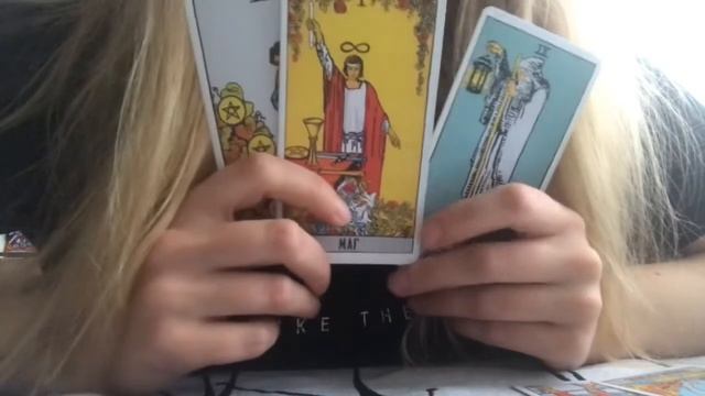 Проявится ли загаданный человек в загаданный срок Напишет ли Таро Онлайн Гадание смотреть онлайн