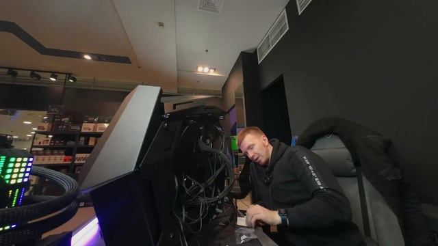 СКАМ ОТ ASUS ?БЛОК ПИТАНИЯ ЗА 50К НЕ ВЫВЕЗ 4090 /ИГРОВАЯ СБОРКА ЗА 500К. смотреть онлайн