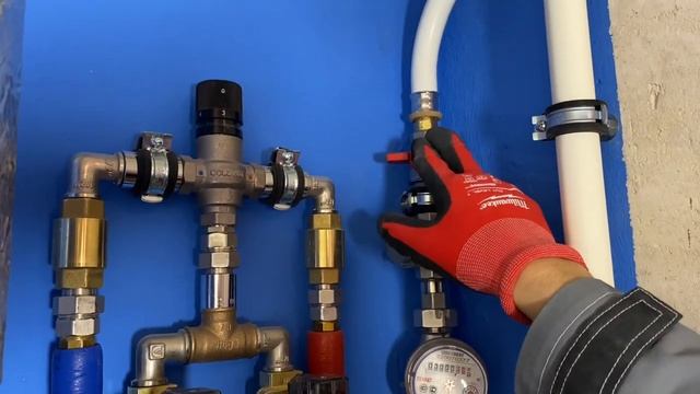 Как собрать коллекторный узел в квартире своими руками. Из чего состоит, как подключить? Разбор. смотреть онлайн