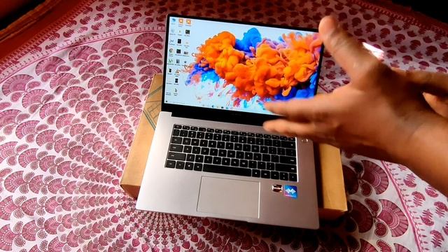 Honor Magicbook Overheating Problem | Heating issue in Honor Magicbook 15 смотреть онлайн