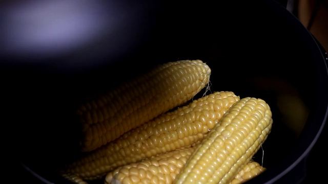 Кукуруза в мультиварке - готовим молодую и не очень кукурузу. смотреть онлайн