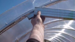 Теплица из полипропиленовых труб и оцинкованных профилей своими руками