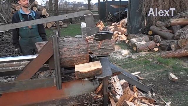 Dangerous Giant Log Splitter Cutting Hardest Wood in Action, Fastest Firewood Processing Equipment смотреть онлайн