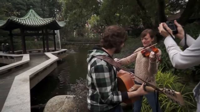Гонконг, Колунский парк. Hong Kong, Kowloon park music band. смотреть онлайн