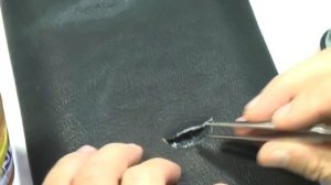 Жидкая кожа, шпатлевка для кожи. Ремонт повреждений на коже. Посмотри пригодится.