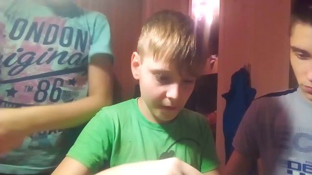МЫ РАССМАТРИВАЕМ РАЗНЫЕ ВЕЩИ, DIMAS4500 РАЗБИРАЕТ И СОБИРАЕТ КУБИКА-РУБИКА смотреть онлайн