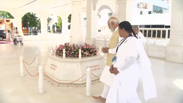PM Modi at Shantivan Complex of Brahma Kumaris in Rajasthan смотреть онлайн