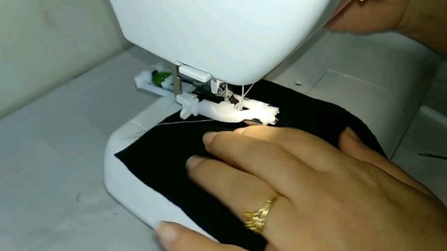 'Buttonhole Foot' how to install n use for jonome models смотреть онлайн