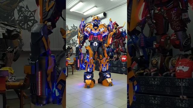 Костюм трансформера БАМБЛБИ от компании Лига Роботов смотреть онлайн