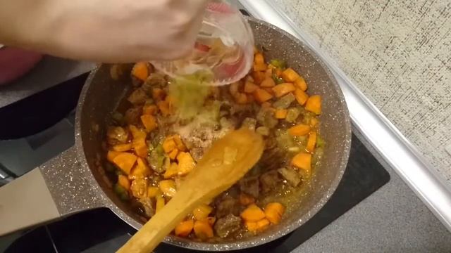 КАРТОФЕЛЬ ТУШЕНЫЙ С МЯСОМ. СУПЕР НЕЖНОЕ МЯСО