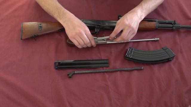 AK 47 - gun disassembly смотреть онлайн